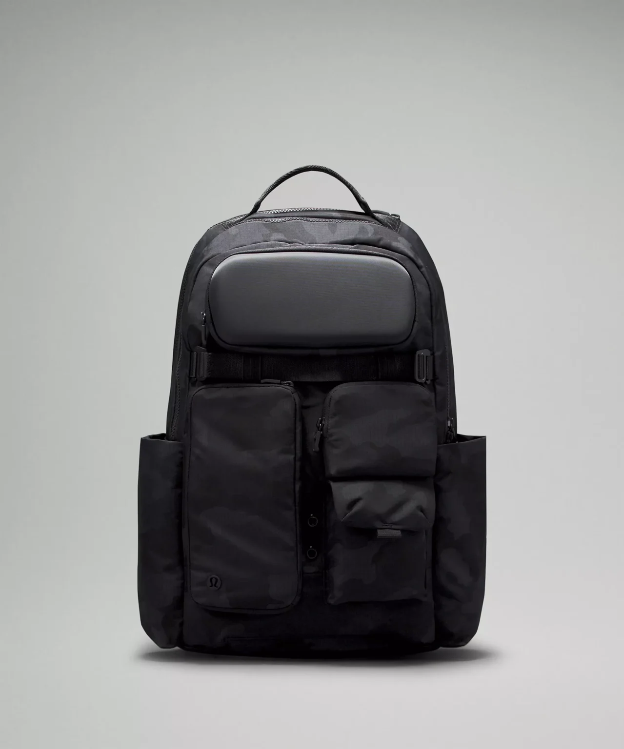 8 Best small backpack for men 2023: under 30L - faraway-mag.com